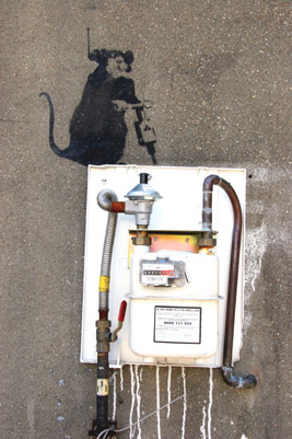 Banksy electrical box rat