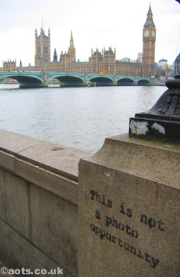 london tourists