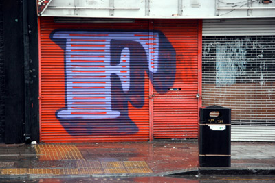 letter f graffiti