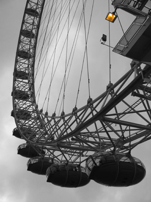 London Eye Black and White