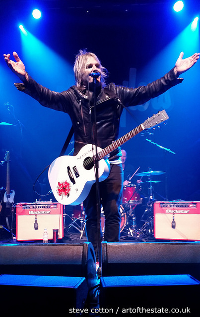 Mike Peters, The Alarm