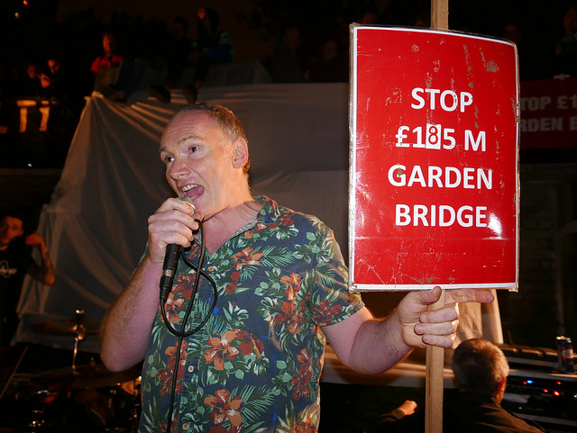 TCOS - against the garden bridge