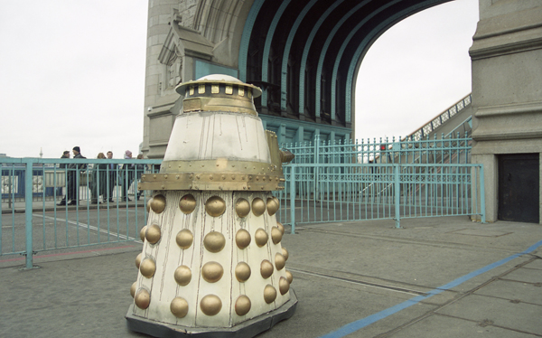 Dalek crossing Tower Bridge