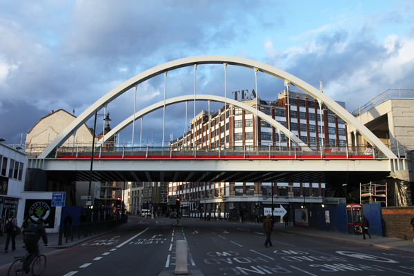 Shoreditch High Street Bridge Construction