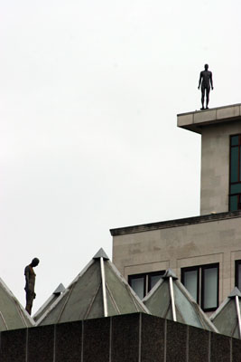 Anthony Gormley Event Horizon