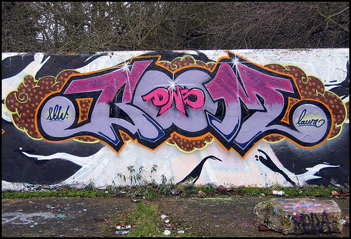 Boms Feltham Circles