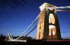 clifton_suspension_bridge_at_night.jpg (46876 bytes)