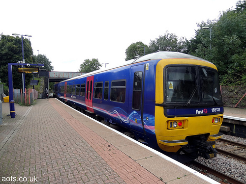 Train at Drayton Green Station