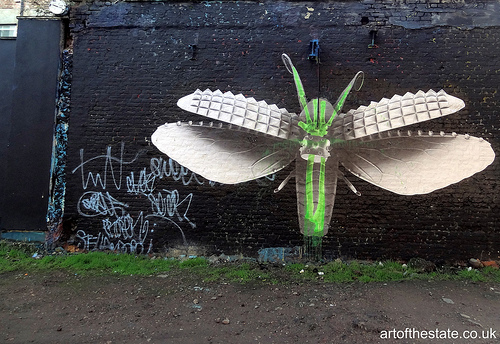 Ludo - mechanised insect