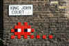 space_invader_st_johns_court.jpg (106690 bytes)