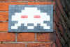 space_invader_tile_bricks.jpg (49367 bytes)