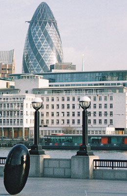 Swiss Re viewed from GLA