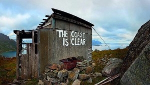 dolk_the_coast_is_clear