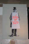 Banksy_Punks_Not_Dead.jpg (27238 bytes)