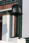 Carillon_great_west_road_art_deco_lamp.jpg (49567 bytes)