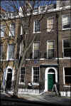 Dickens_Museum_London.jpg (174240 bytes)