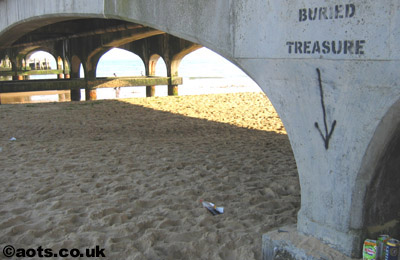Banksy buried treasure, Bournemouth pier