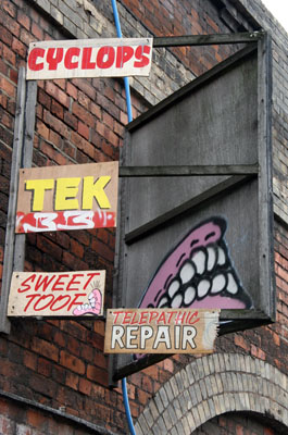 Cyclops / Sweet Toof / Tek33 graffiti tags