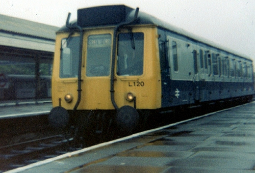 Ealing Broadway to Greenford railway