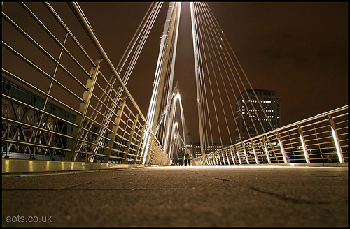 Hungerford Bridge at night