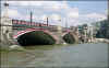 lambeth_bridge_wide.jpg (128642 bytes)