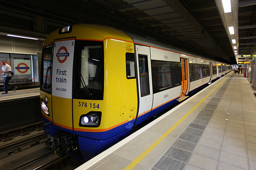 First train on the London Overground