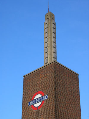 Osterley Tube Station lighting tower