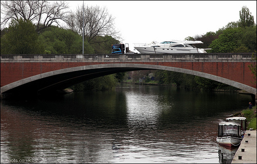 Runnymede M25 Bridge