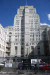 senate_house_university_of_london.jpg (85651 bytes)