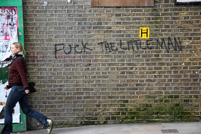 Text graffiti, Brick Lane