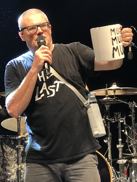 Descendents - Mug Mug Mug