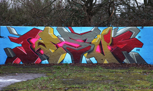 Lovepusher graffiti, Feltham Circles