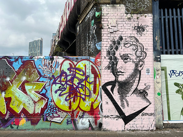 Enigm, Brick Lane