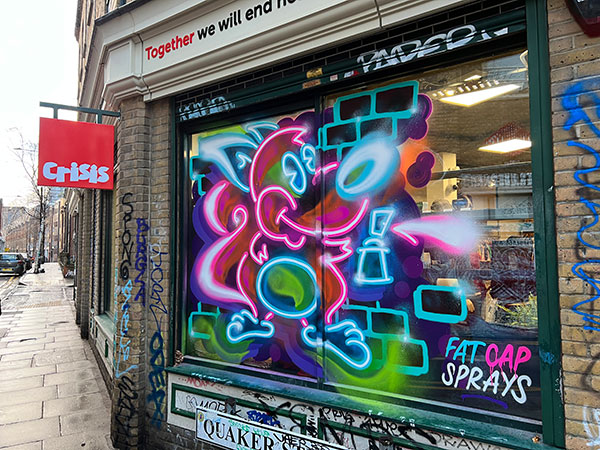 Fat Cap Sprays, Crisis