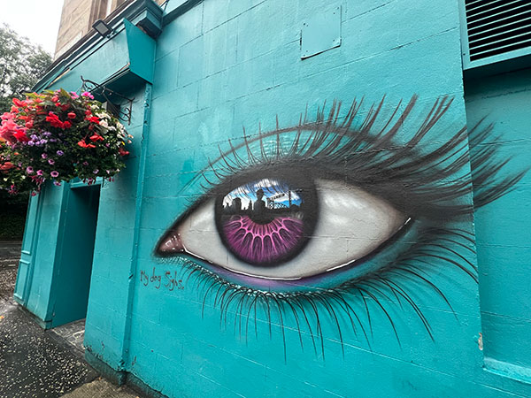 My Dog Sighs, Drum, Glasgow