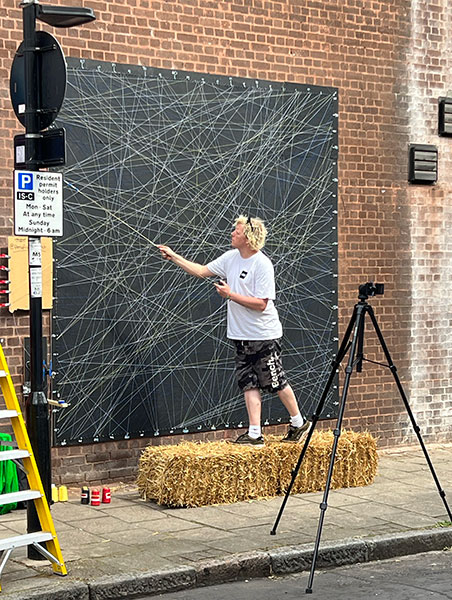 Perspicere street art