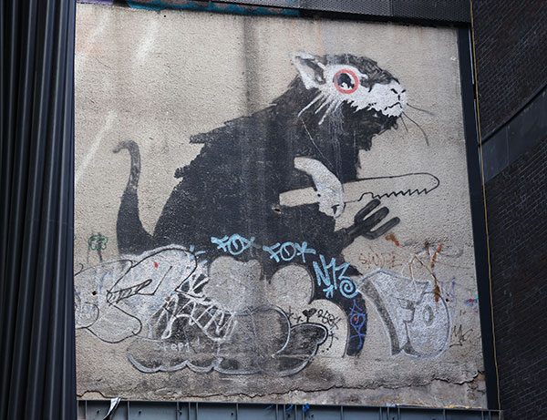 Banksy giant rat, Shoreditch