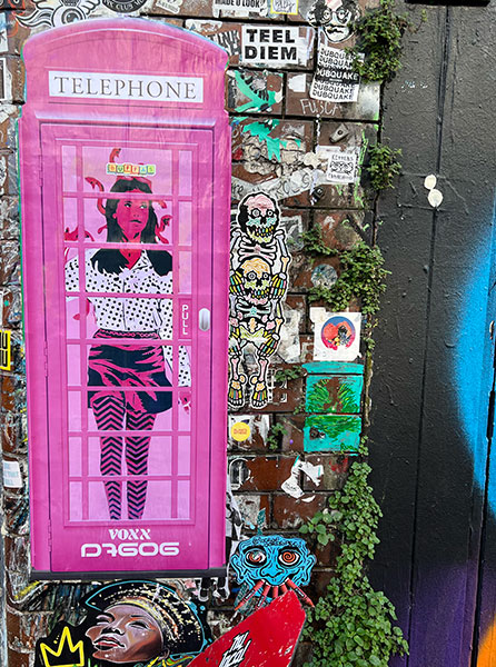 D7606 pink phone box paste up