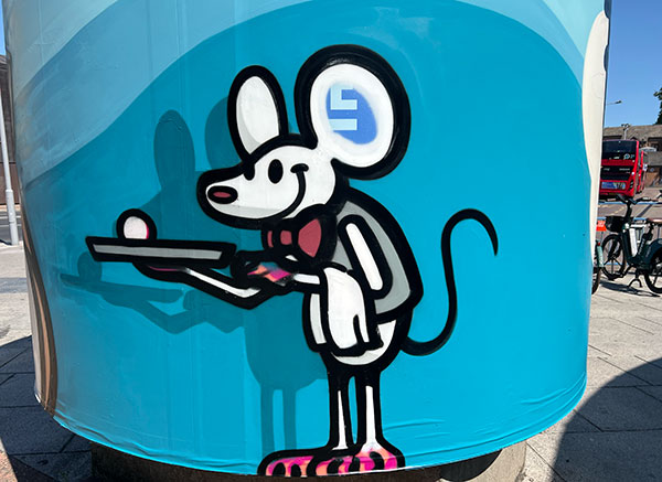Art by Roo on a circular pillar as park of the Kingston Street Art Festival