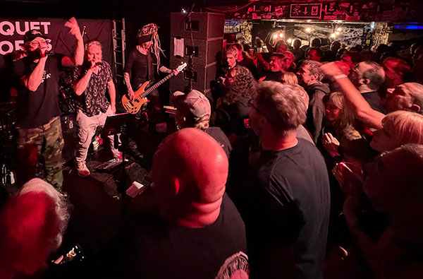 Pop Will Eat Itself - Fighting Cocks, Kingston