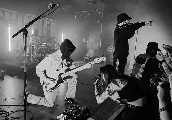 Skinner Brothers live at Scala